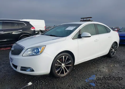 2017 Buick Verano Sport Touring z USA, uszkodzony, nr VIN 1G4PR5SK8H4107698